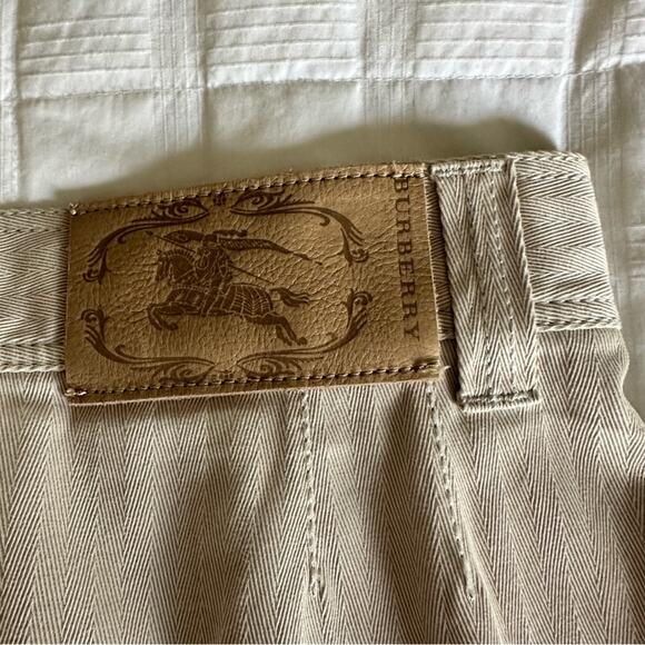 Burberry cream color mini skirt button down size 6 - Picture 10 of 12